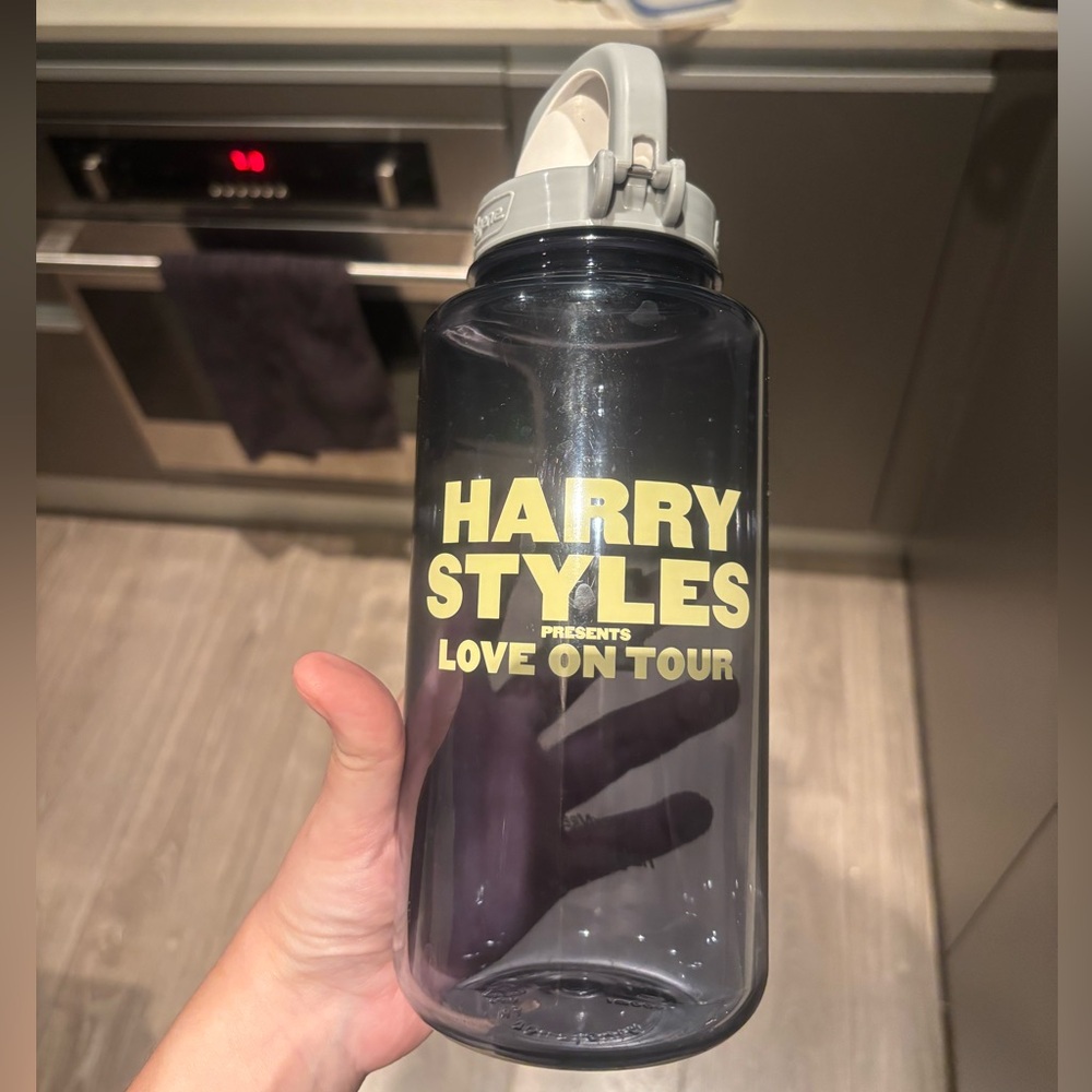 Harry Styles LOVE ON TOUR Nalgene water bottle RARE